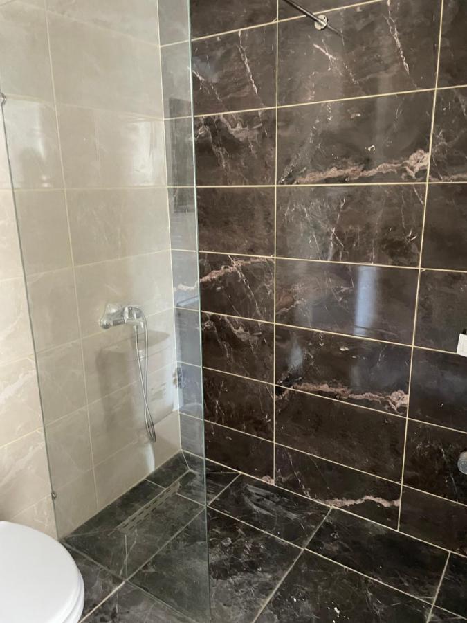 Em Apartments Ulcinj Luaran gambar